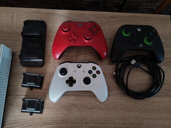 XBOX ONE S - 5