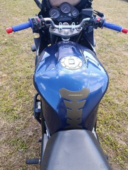 Yamaha fzs 600 fazer - 5
