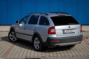 Škoda Octavia II Scout 2.0 TDI 4x4 - 5