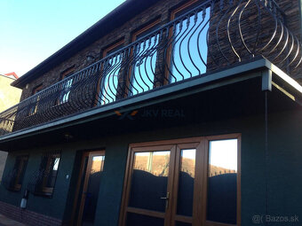 Villa v obci Trstín - s veľkým pozemkom - 5