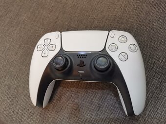 Playstation 5 slim + hry, top stav - 5