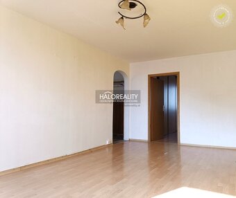 HALO reality - Predaj, trojizbový byt Trebišov, Ternavská - - 5