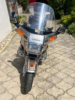 Honda goldwing 1200 - 5