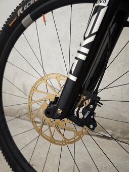 YT Izzo CORE 3 Carbon 29 AXS - 5