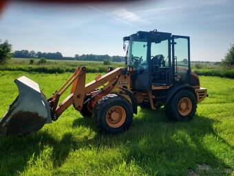 Kolový nakladač Case 321E atlas ar JCB cat - 5