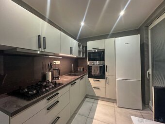 PREDAJ 1 izb. byt 35 m2 po kompletnej rek. ul. Škarvana - 5