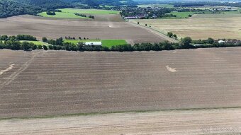 Nová Ves nad Váhom – Orná pôda v 1/1 s prístupom - 5