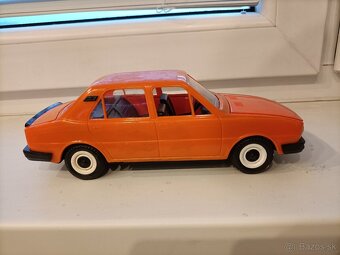 Skoda 120 oranzova kdn - 5