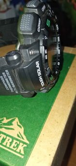 Predám nové hodinky CASIO PRO TREK PRG 240-1 - 5