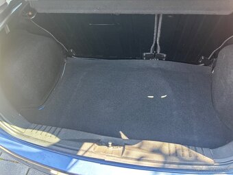 Ford Fiesta 1,4 TDi rok vyroby 2006 - 5