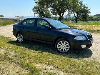 Škoda Octavia 2.0 FSI 110 kW – Elegance, rok 2005, béžový ko - 5