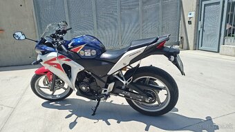 Honda CBR 250R ABS 2013 - 5