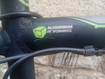 Predám horský bicykel KROSS HEXAGON. - 5