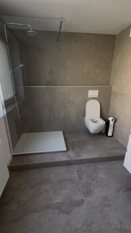 Prvý nájomník 2i byt po rekonštrukcii - 5