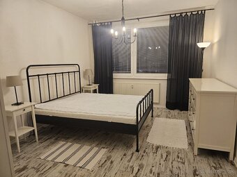 Veľký,2 izb.byt, ul. Benkova ,Nitra Klokočina, balkón - 5