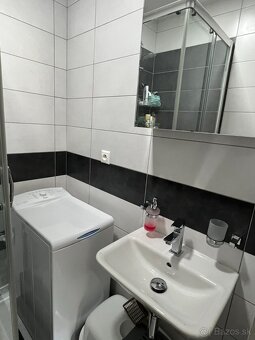 Na predaj 2 izbový byt po kompletnej rekonštrukcii - 5