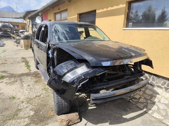 Cadillac Escalade - 5