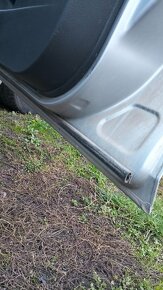 Peugeot 407 2.0 hdi 100kW RHR - 5