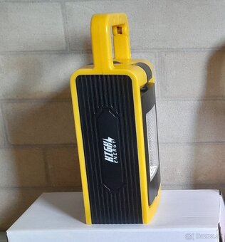 Prenosný reflektor/svietidlo - NOVÉ - 5