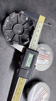 Predám stredové krytky kolies - 5