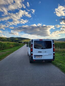 OPEL VIVARO 1,6 BITURBO 92kW 9-miestne - 5