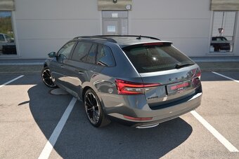 Škoda Superb Combi 2.0 TDI SCR Sportline 4x4 DSG - 5