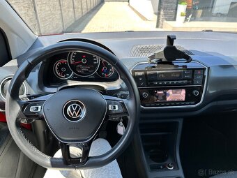 Volkswagen eco up 1.0 CNG/benzín, r. 8/2023 – TOP stav - 5