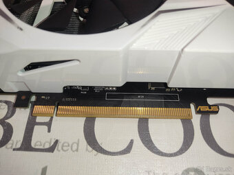 ASUS Dual OC NVidia GTX 1070 8GB GDDR5 - 5