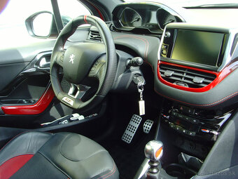 PEUGEOT 208 GTi, r.v. 9/2013, 200 koní, len 20.000 km - 5