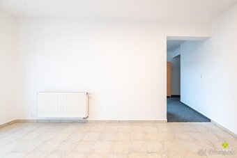 Na prenájom priestor vhodný pre služby – Necpaly, Prievidza - 5