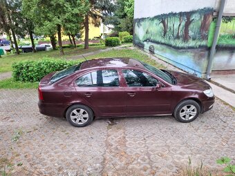 Predám Škoda Octavia 1.6 TDI CR DPF Elegance - 5