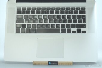 ZÁRUKA/Macbook Pro 15.4" CTO/I7 2.8GHZ/16GB RAM/256GB SSD/C - 5