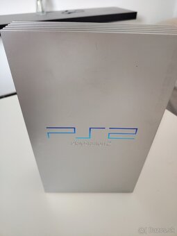 Ps2 s kopou hier a príslušenstvom - 5