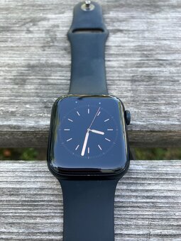 Apple Watch SE GPS 44mm (2022) - 5