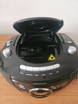 Rádiomagnetofón s CD - 5