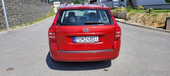 Kia Ceed 1.6 92kw 2009, červená metalíza - 5