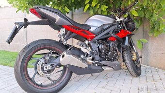 Triumph Street Triple 675 R - 5