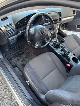SUBARU LEGACY 2,0i, kombi black limited - 5