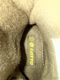 Predám chlapčenské snehule - 5