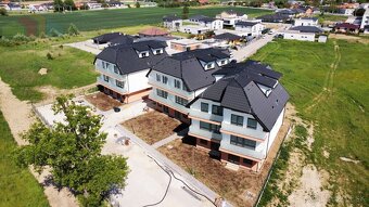 NA PREDAJ – 2-izbový byt 60 m2 v novostavbe RiverResort, Ban - 5