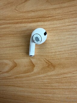 AirPods Pro 1 na náhradné diely - 5