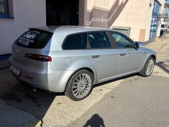 Predám Alfa Romeo 159 - 5