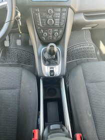 Predám Opel Meriva Drive 1.4 rv2016 - 5