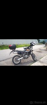 Suzuki DR650SE - 5