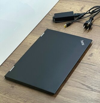 Lenovo ThinkPad X1 Yoga (360°) •i7 •16GB •Stylus - 5