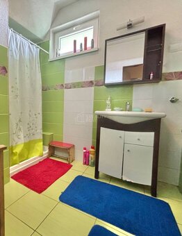 Predaj RD s pozemkom a garážou v radovej zástavbe Turzovka - 5