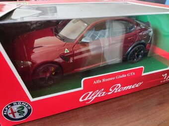 Alfa Romeo Giulia GTA 1:18 - 5