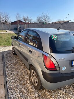 Predam Kia Rio - 5