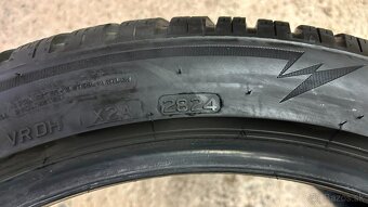 1x Zimna pneu Bridgestone Blizzak LM005 255/40 R20 101 V - 5