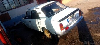 Škoda 105 LS - 5